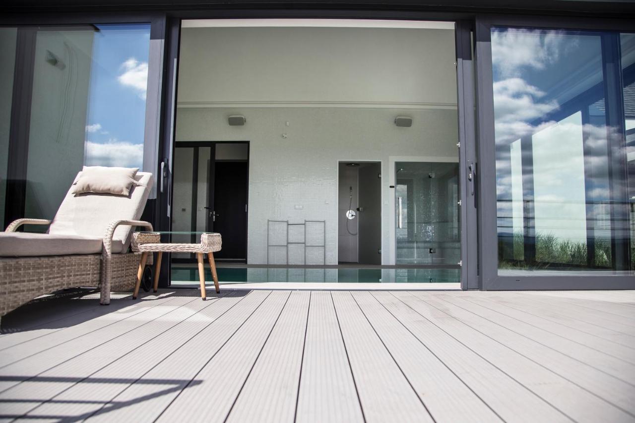 Villa Relax With Swimming Pool And Mountain View Bukow Exterior photo