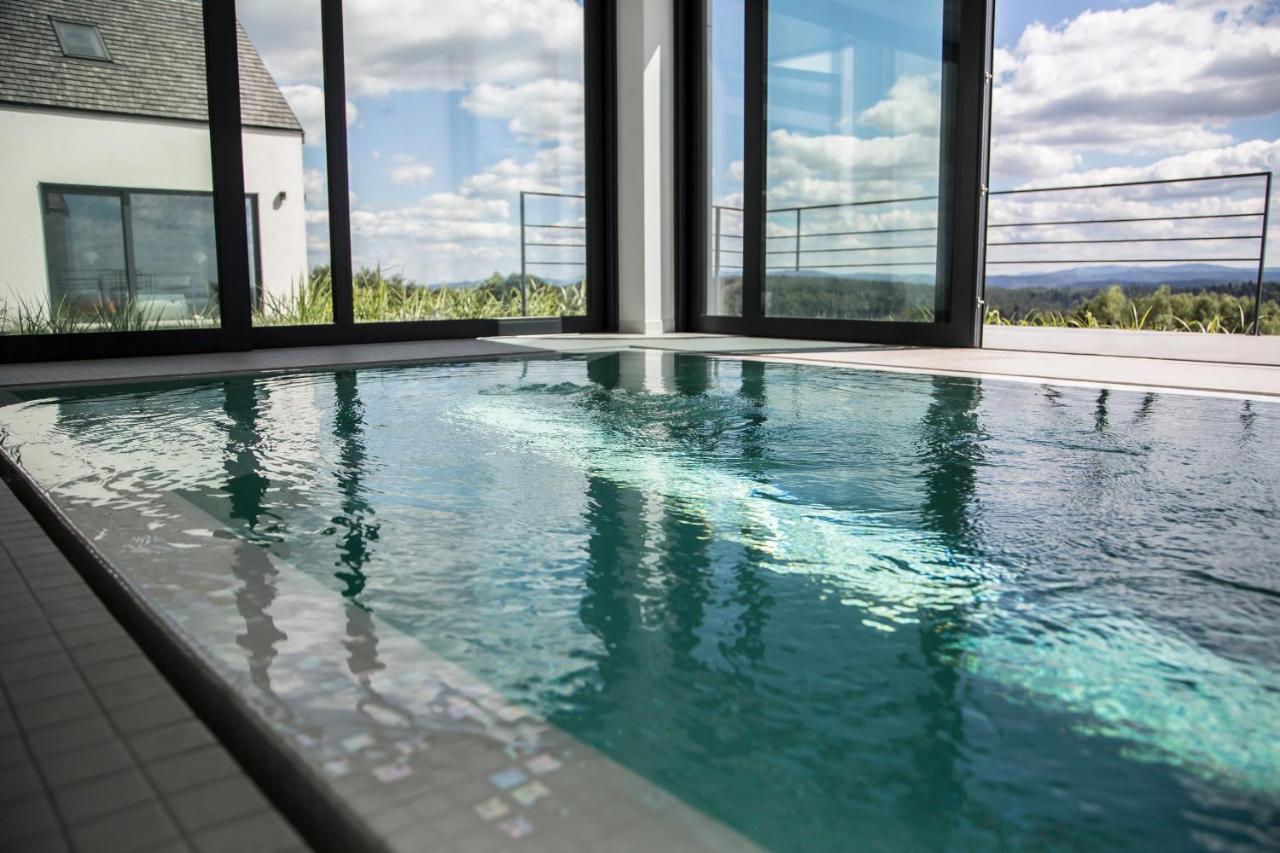 Villa Relax With Swimming Pool And Mountain View Bukow Exterior photo
